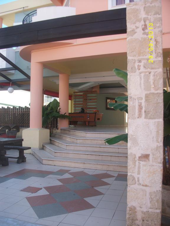 Pelagia Maria Malia Apartment ภายนอก รูปภาพ
