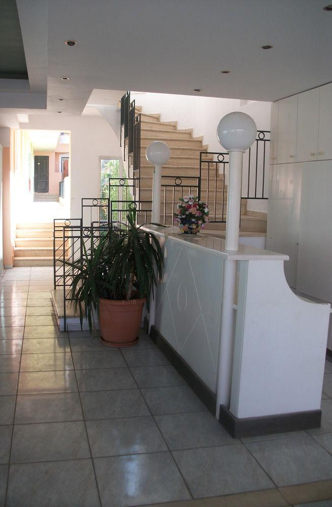 Pelagia Maria Malia Apartment ภายนอก รูปภาพ